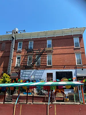 Sold by Farran & Associates | media 10