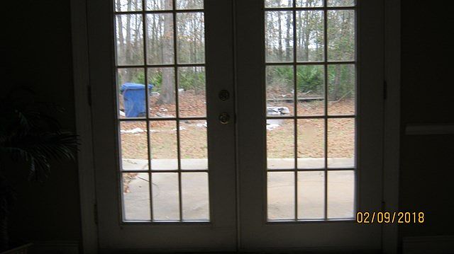 2nd image of 411 S Lott St