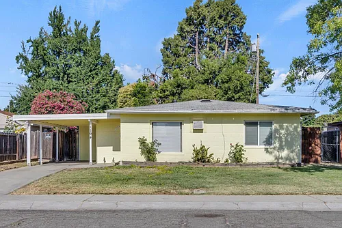 1194 Rosemary Ln Photo 1