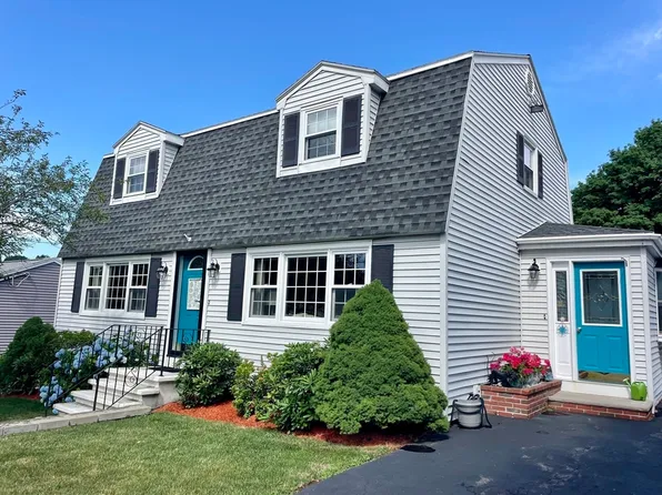 3 Jennifer Ln, Peabody, MA 01960