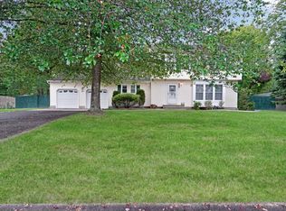 20 Red Cedar Run, Jackson, NJ 08527