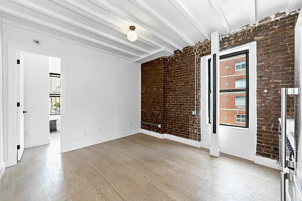 Rented by Dalan Rentals | media 5