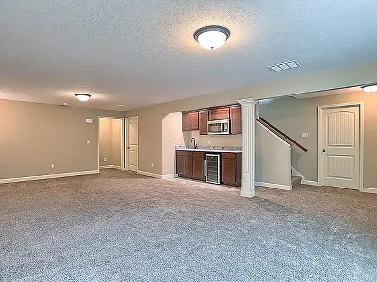 108 Cattail Ave — Photo 18