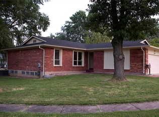 1523 Sycamore Glen Ct, Florissant, MO