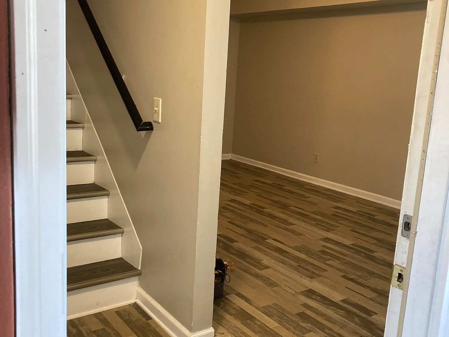 2 bed, 2.5 bath, 1024 sqft, $1,050 — Photo 3