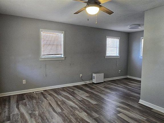 2nd image of 415 Locust Tree Ct