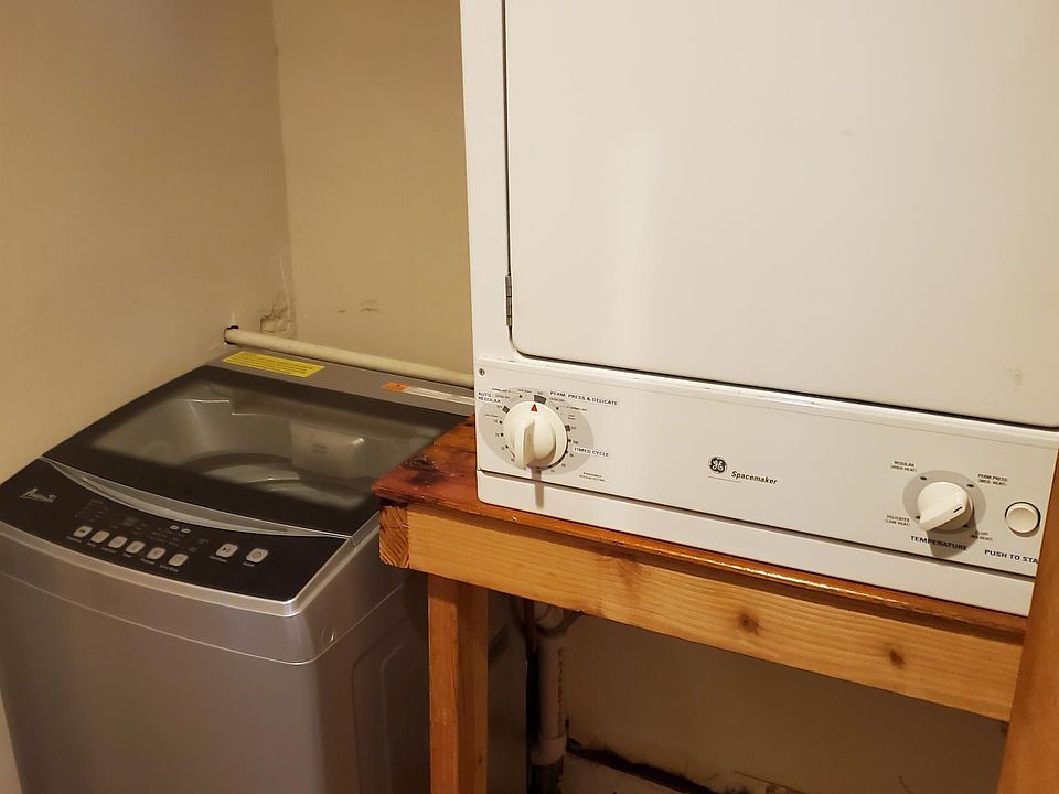 2nd image of 5222 Greene St #3F