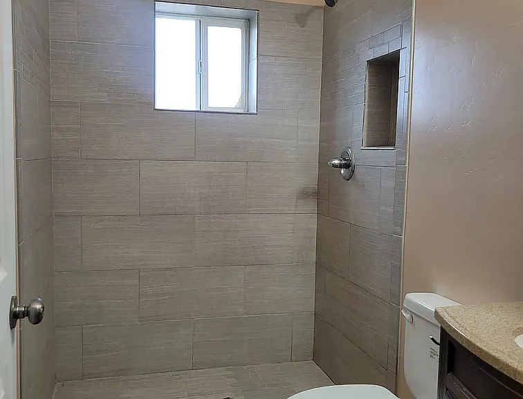 834 W Santa Maria St — Photo 4
