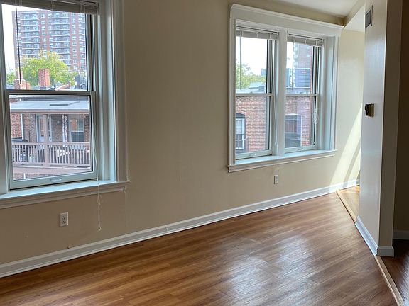 5th image of 706 Huntington Ave #Ce6dddedf