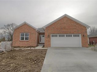 35710 Orchard Ln, Richmond, MI