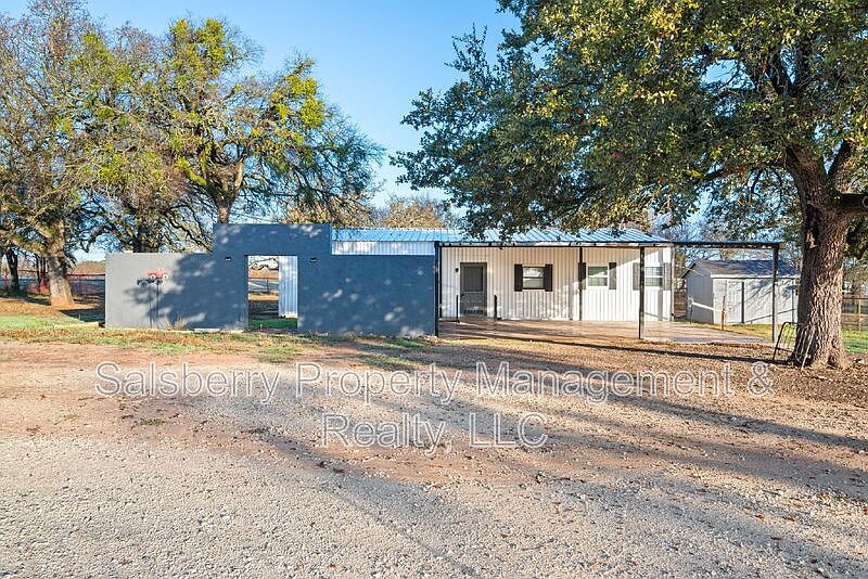 1st image of 3701 Weatherford Hwy