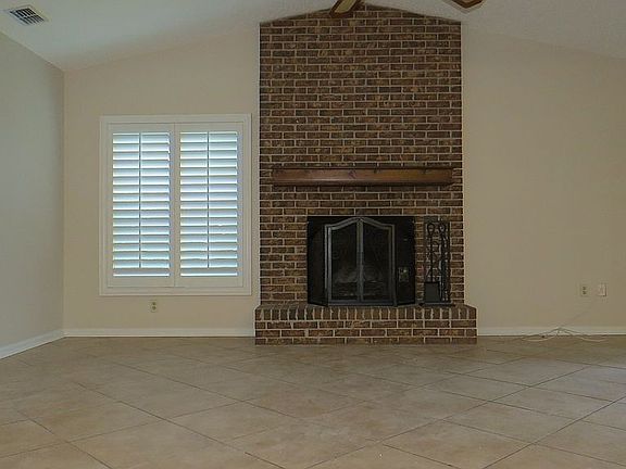 5th image of 4013 Bell Grande Dr
