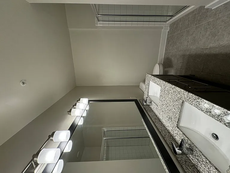 The Kirkwood Apartments at Edgewood — Photo 95