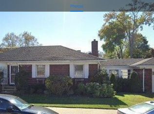 250 Lincoln Ave, Staten Island, NY 10306