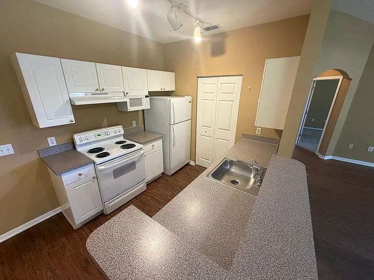 856 Grand Regency Point #205 — Photo 4