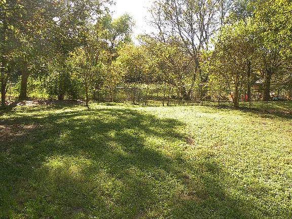 3rd image of 2011 Shiloh Dr #A