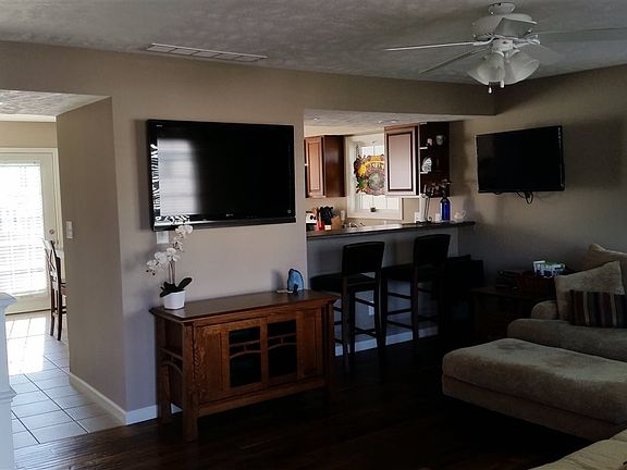 2nd image of 1764 W Sunstone Dr