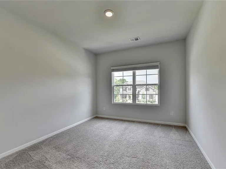 3828 Amicus Dr — Photo 39