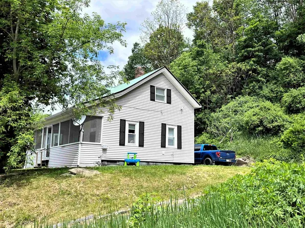 199 Hill Street, Newport City, VT 05855