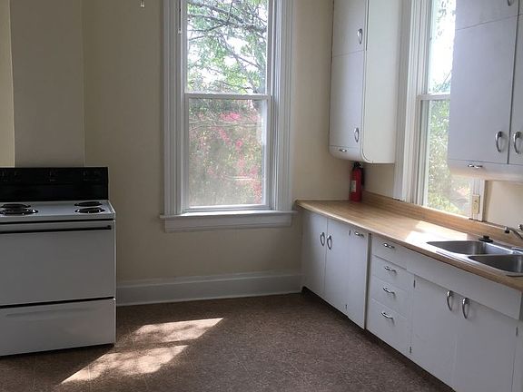 3rd image of 501 North St