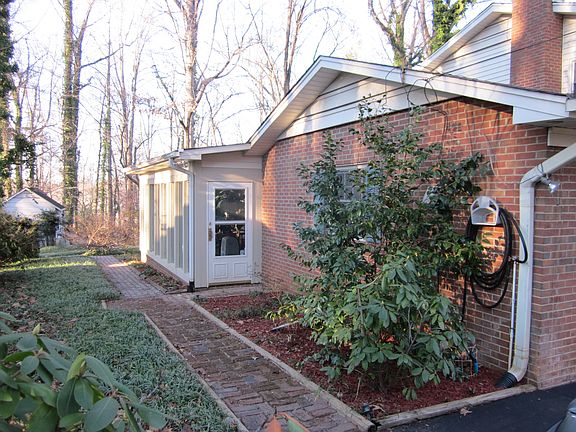 5th image of 2821 Brookhill Dr