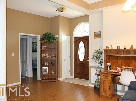 4th image of 1535 Empress Dr