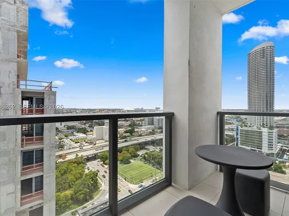 239 SW 9th #2303, Miami, FL 33130