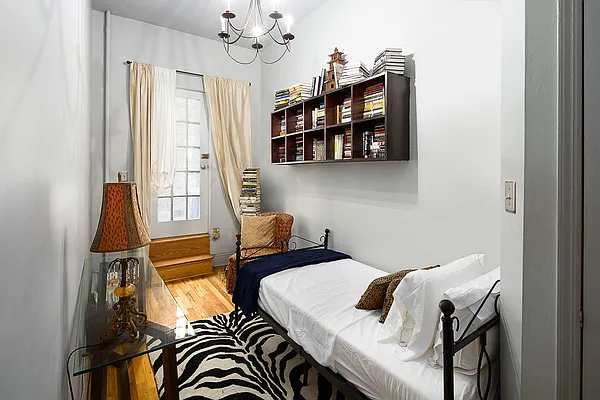 Sold by Douglas Elliman | media 6