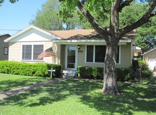 1311 S 13th St, Nederland, TX 77627