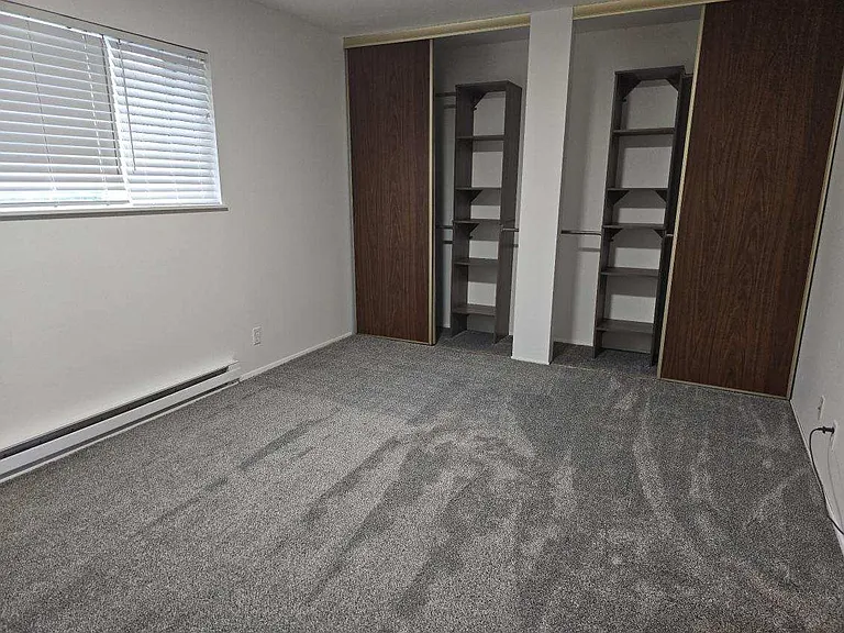 Oceanlake Estates Apartments — Photo 13