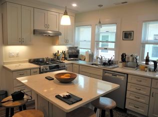 20 Ricker Ter #B, Newton, MA 02458