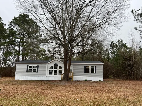 211 Deneaux Rd, Rowesville, SC 29133