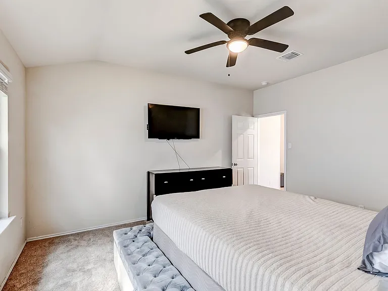 6107 Sally Ride Ln — Photo 21