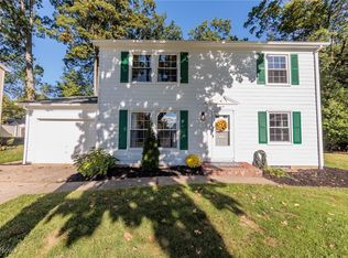891 Eaton Ave, Cuyahoga Falls, OH 44221