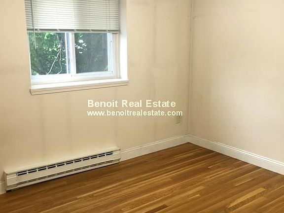 326 broadway 4