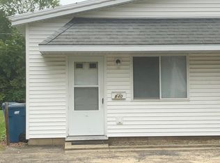 840 1/2 W Jackson St, Morris, IL 60450