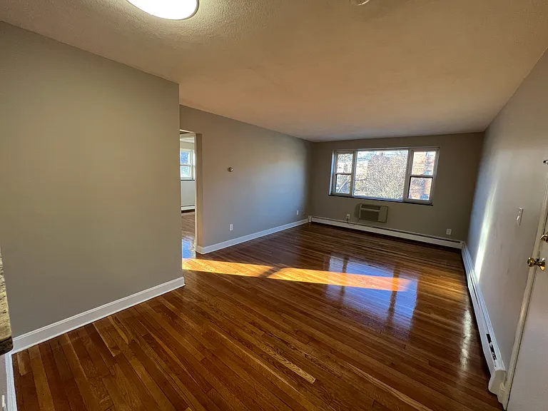 268 Grove St #10D — Photo 5