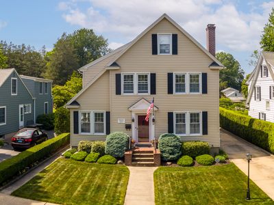 39 Granada Terrace, New London, CT, 06320