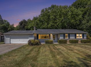 12674 S Sprinkle Rd, Vicksburg, MI 49097