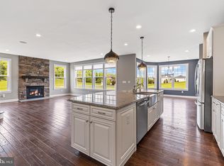 703 Whiffletree Ln, West Chester, PA 19382