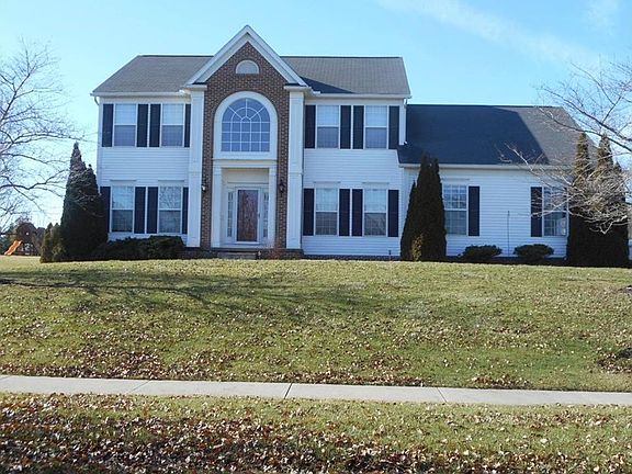 3rd image of 1692 Walsh Dr