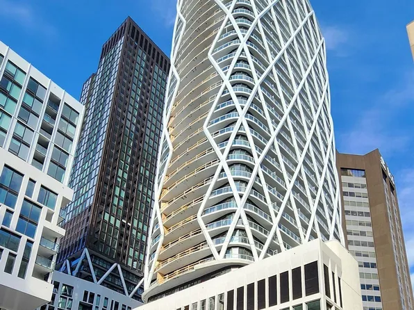 230 Simcoe St, Toronto, ON