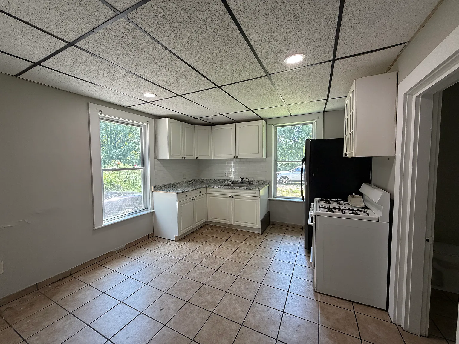 1 bed, $1,400 — Photo 2