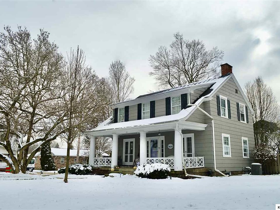 1st image of 224 Coshocton Ave