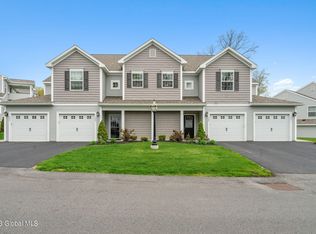 502 Grayson Pl, Glenville, NY 12302