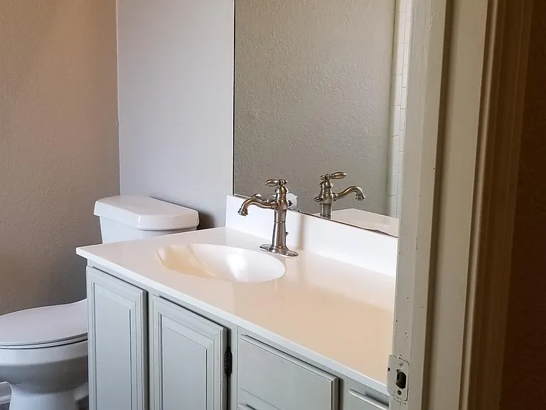 2nd bathroom