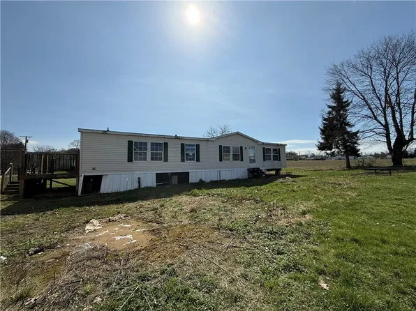 130 4th St, Saltsburg, PA 15681