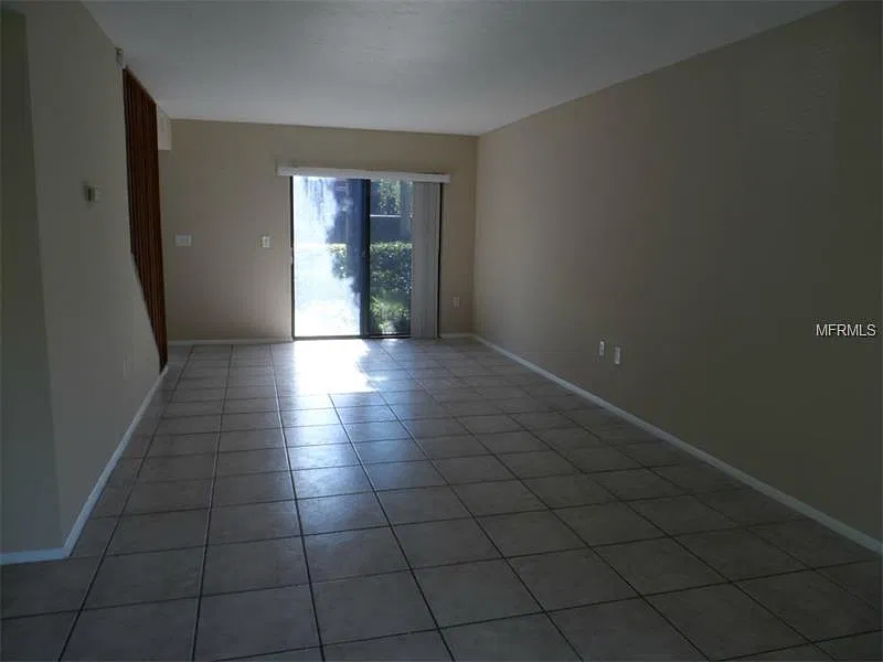 3 bed, 1552 sqft, $1,899 — Photo 3