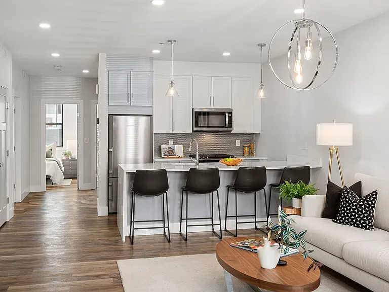 181 Bennington St #1 — Photo 30