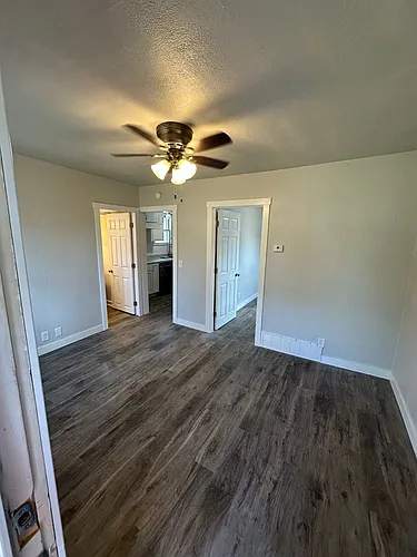 2115 Omaha St Photo 1
